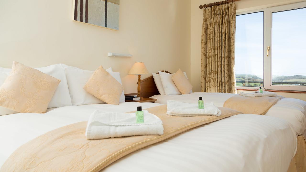 Bethel Guesthouse Rosscarbery Dış mekan fotoğraf